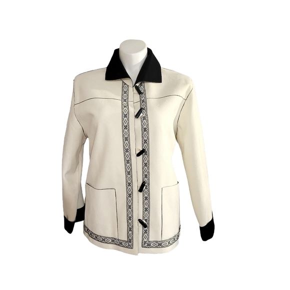 NWT Alfred Dunner Faux Suede White & Black Embroidered Pennylane Coat - Picture 1 of 8